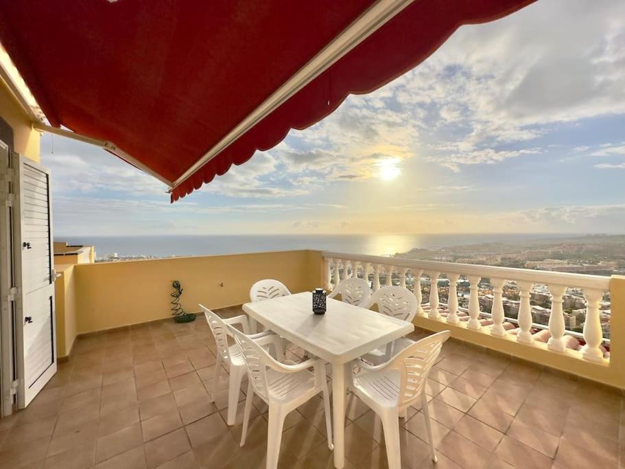 Apartmán Penthouse With Ocean Views - Torviscas Costa Adeje  Exteriér fotografie