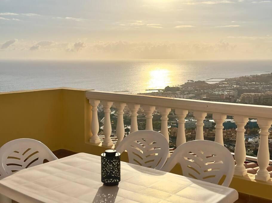 Apartmán Penthouse With Ocean Views - Torviscas Costa Adeje  Exteriér fotografie